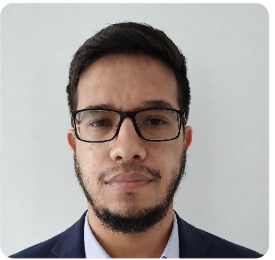 Retrato de Felipe Naranjo, CTO y cofundador de Startti